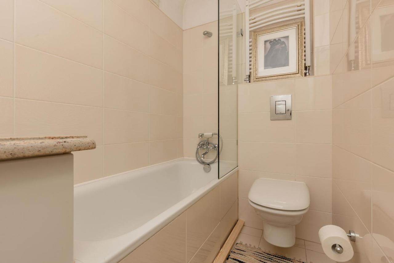 Atmospheric Apartment Next To Warsaw Old Town Square By Noclegi Renters Εξωτερικό φωτογραφία